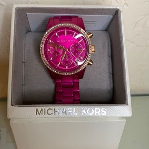 Oversized Michael Kors Ladies watch